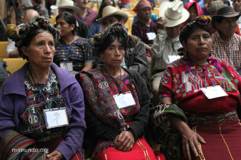 Three Ixil Maya women at the genocide trial of Efrain Rios Montt. © mimundo.org